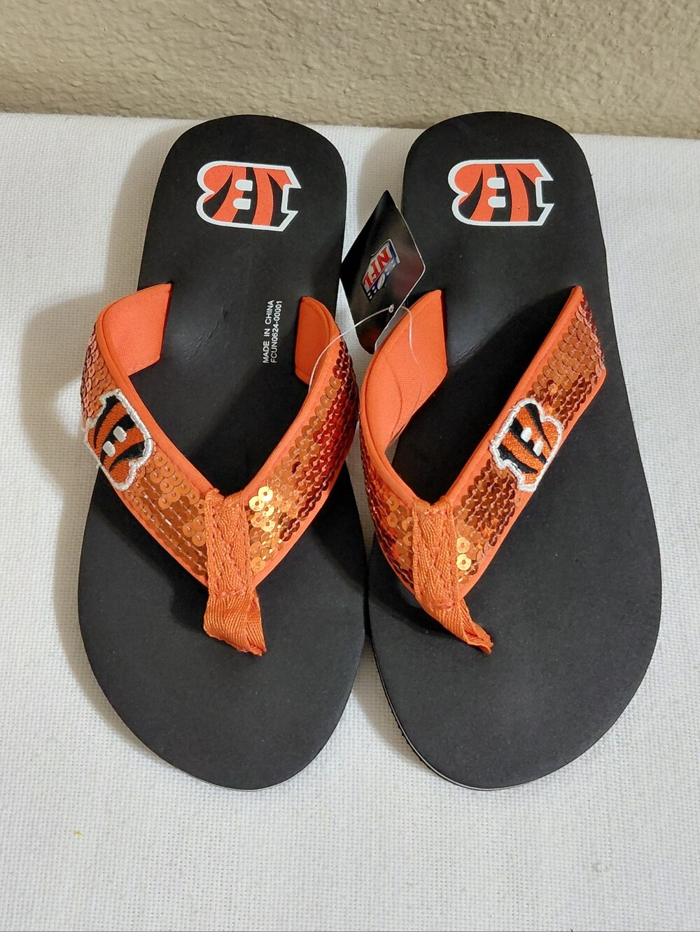 New NFL Cinncinati Bengals Flip Flops Sequins